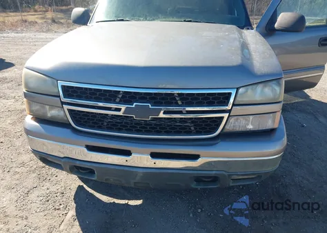 2007 Chevrolet Silverado 1500 Classic Lt1 z USA, uszkodzony, nr VIN 2GCEC13Z971123095